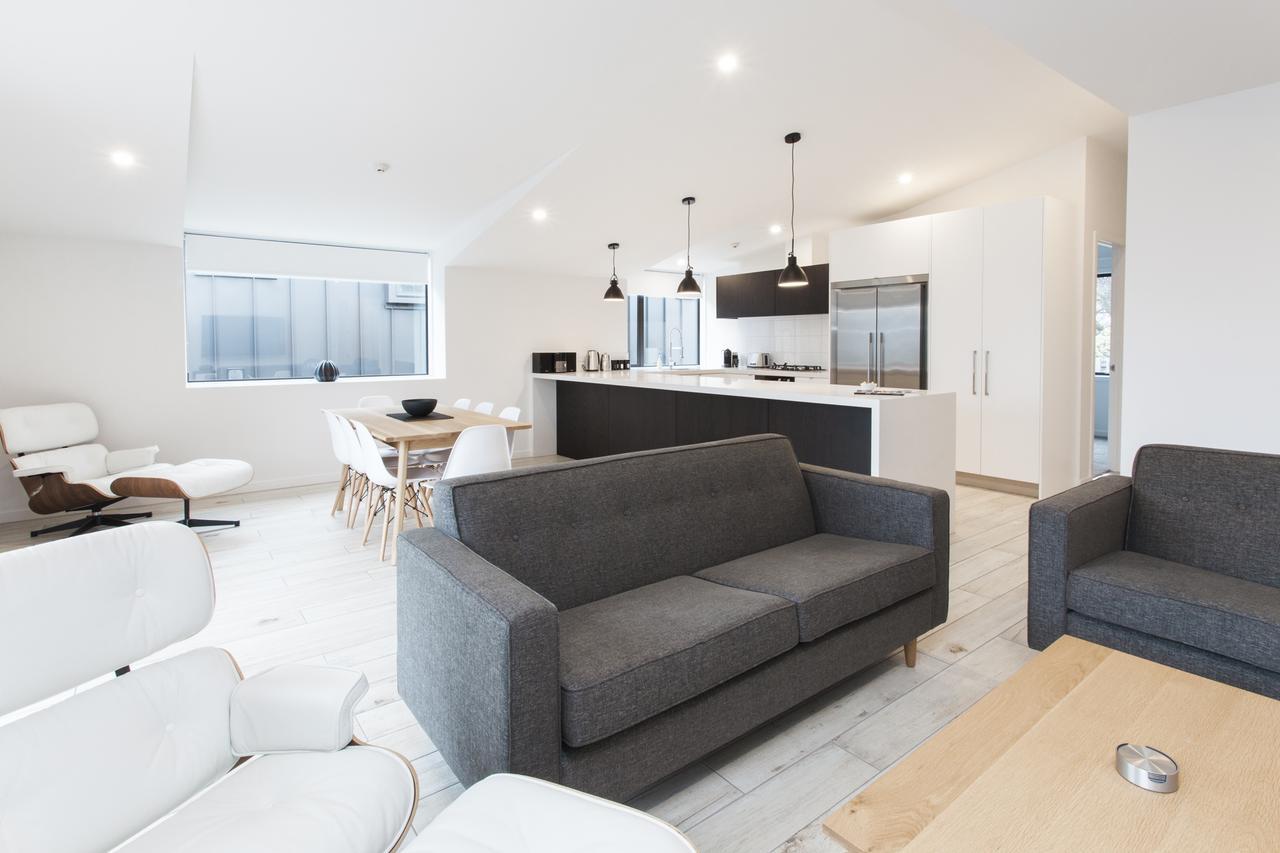 Dungarvon Street Apartments วานากา ภายนอก รูปภาพ