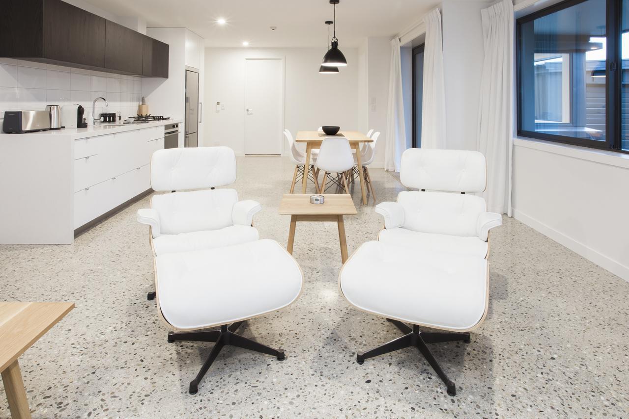 Dungarvon Street Apartments วานากา ภายนอก รูปภาพ